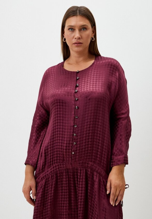 Платье MadaM T