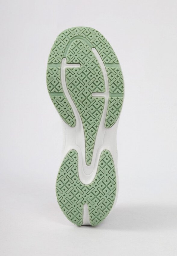 Кроссовки Baasploa