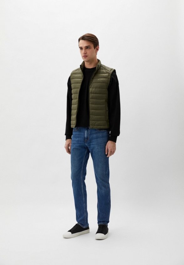 Жилет утепленный Boss