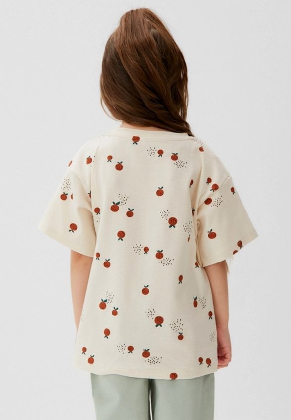 Футболка Kaftan