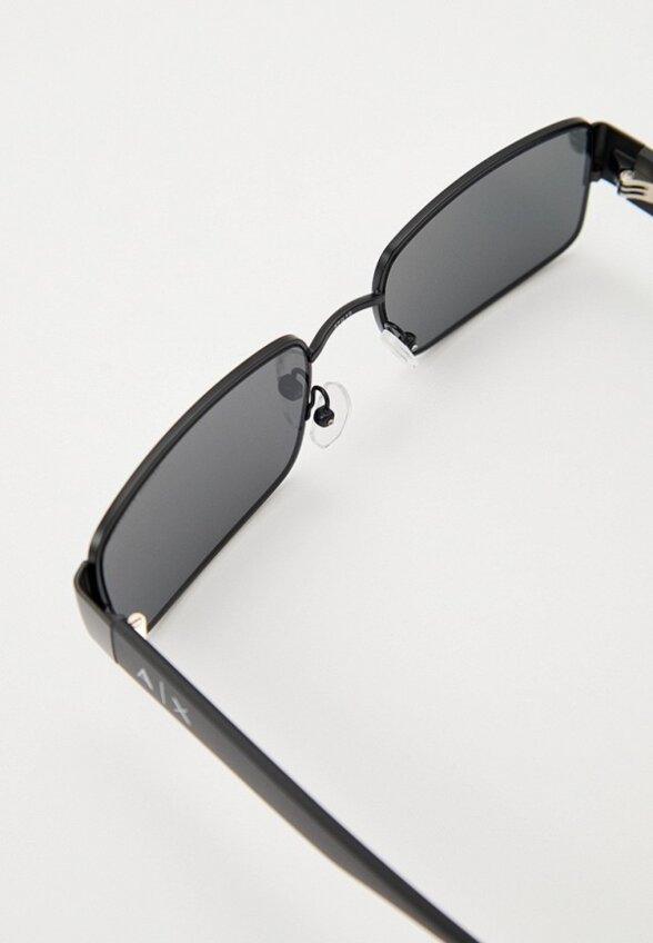 Очки солнцезащитные Armani Exchange