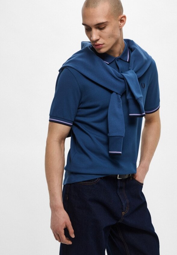 Поло Fred Perry