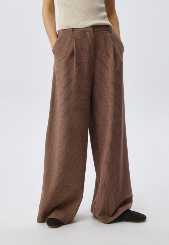 Брюки wide leg из костюмной ткани