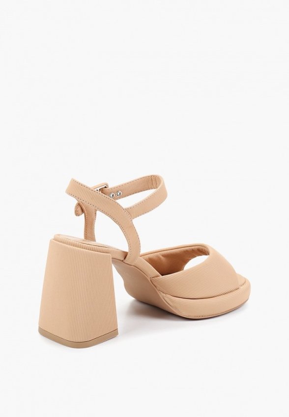 Босоножки Betsy