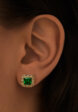Серебряные серьги-пусеты с зеленым фианитом в покрытии желтое золото MIE1  - превью