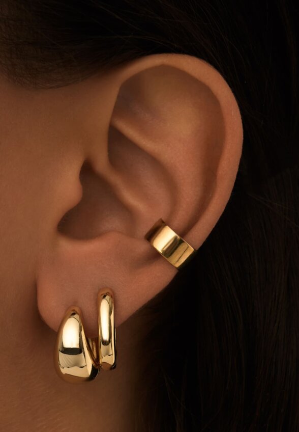 Серебряные серьги в форме капли в покрытии желтое золото MIE