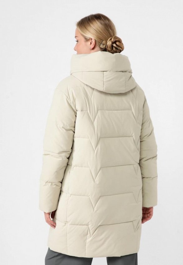 Пуховик Veravo