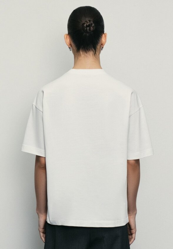 Футболка Zarina