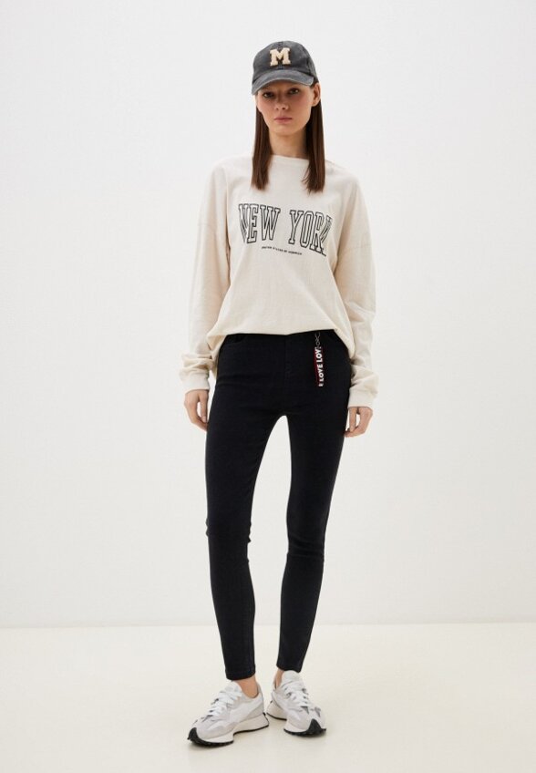 Джеггинсы и брелок Brostem