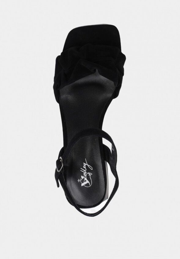 Босоножки Valley