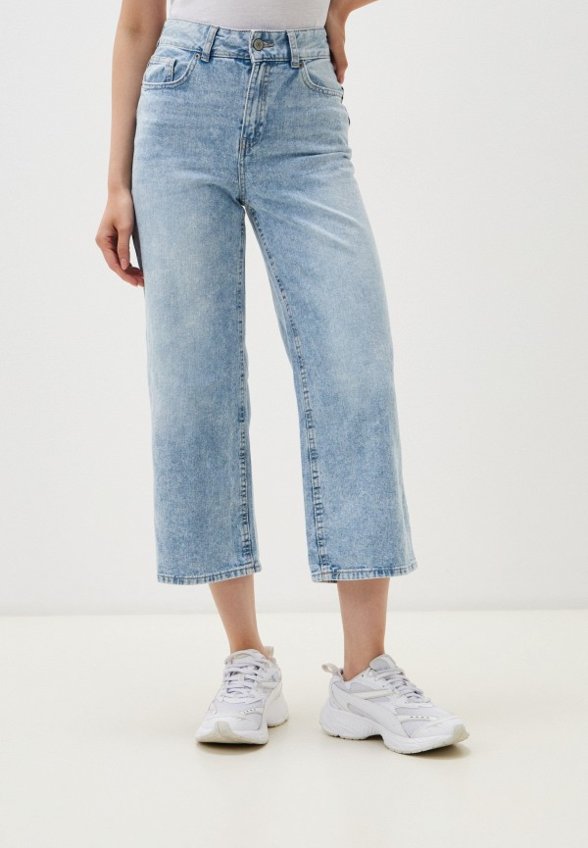 Джинсы Terranova