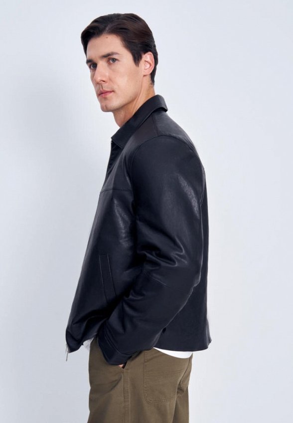 Куртка кожаная Finn Flare