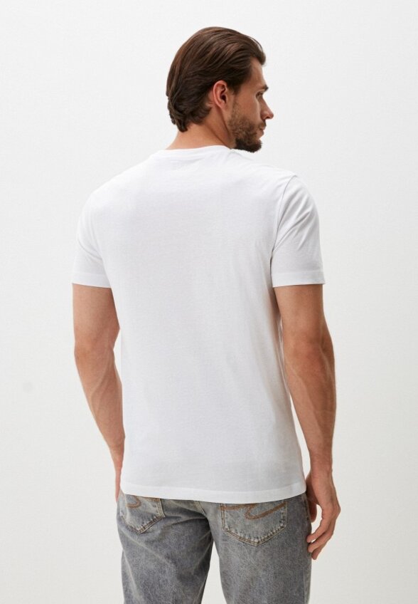 Футболка Colin's