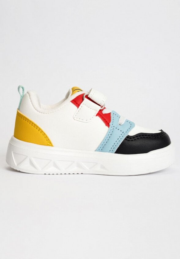 Кроссовки Tikkago