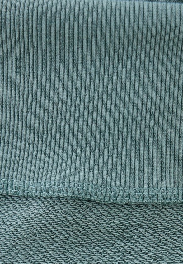 Костюм спортивный Агапэ