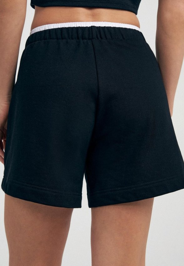 Шорты спортивные Твое