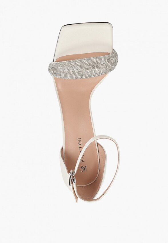 Босоножки Basconi