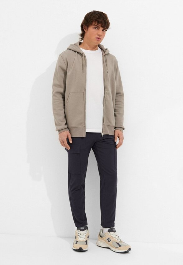 Брюки спортивные EA7