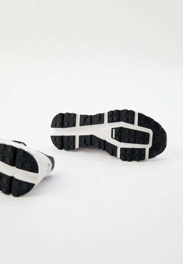 Кроссовки On