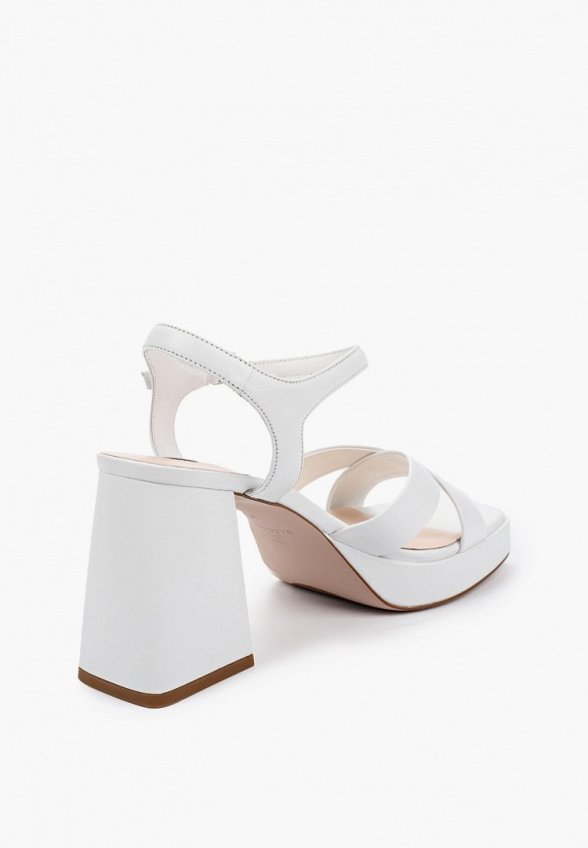 Босоножки Basconi