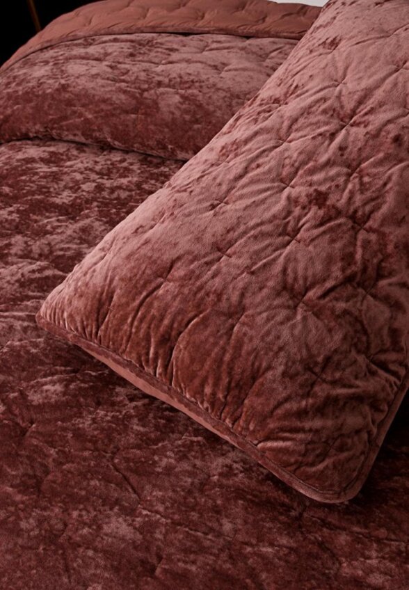 Комплект с покрывалом Sofi De Marko