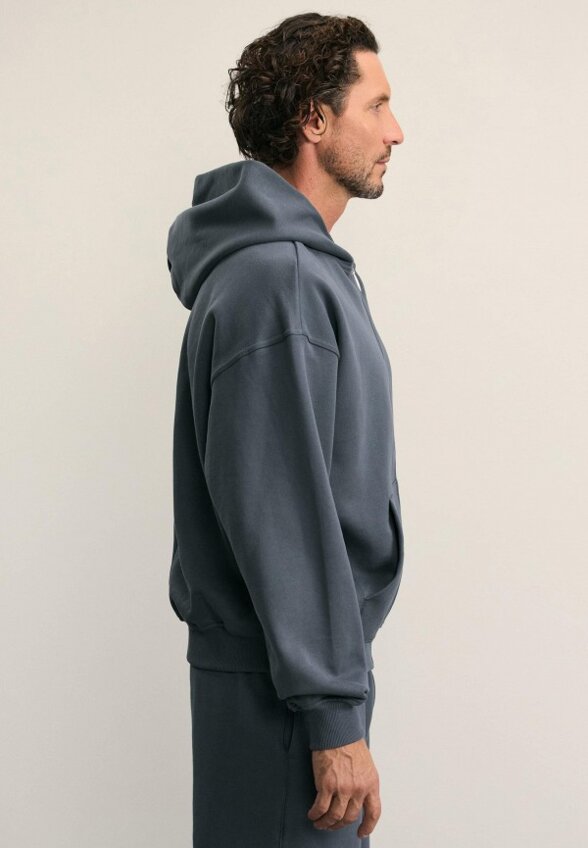 Толстовка Zrn Man