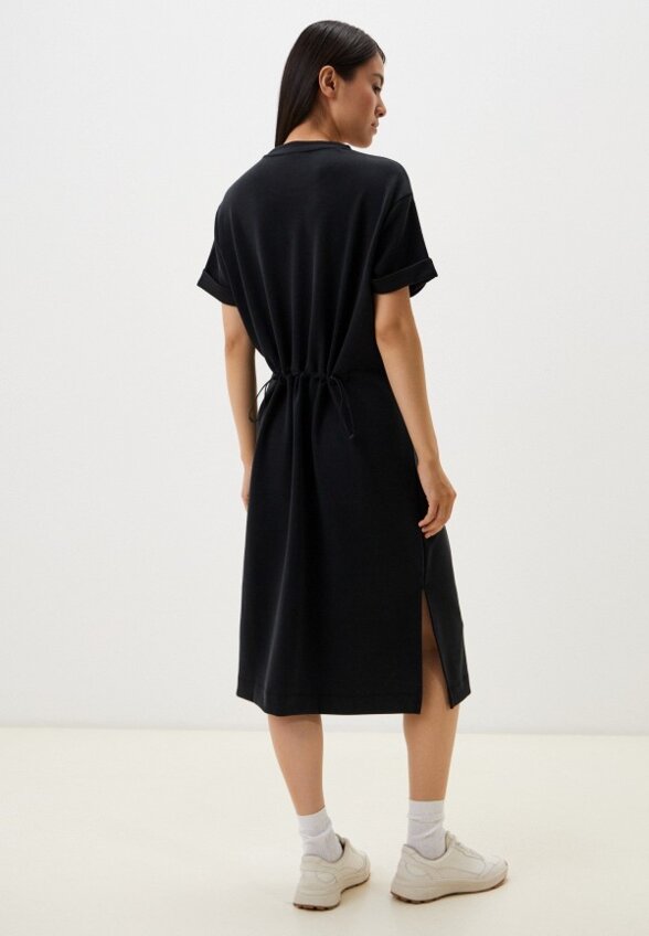 Платье Lacoste