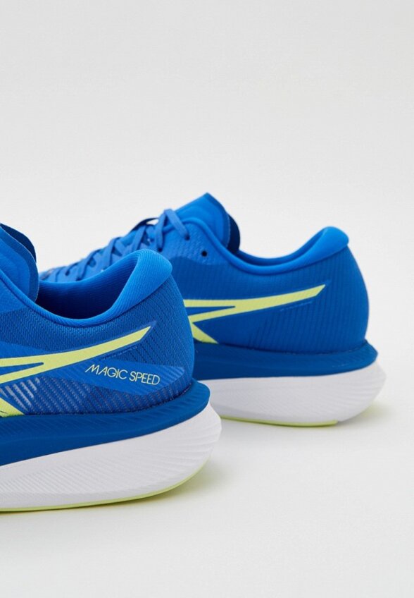 Кроссовки ASICS