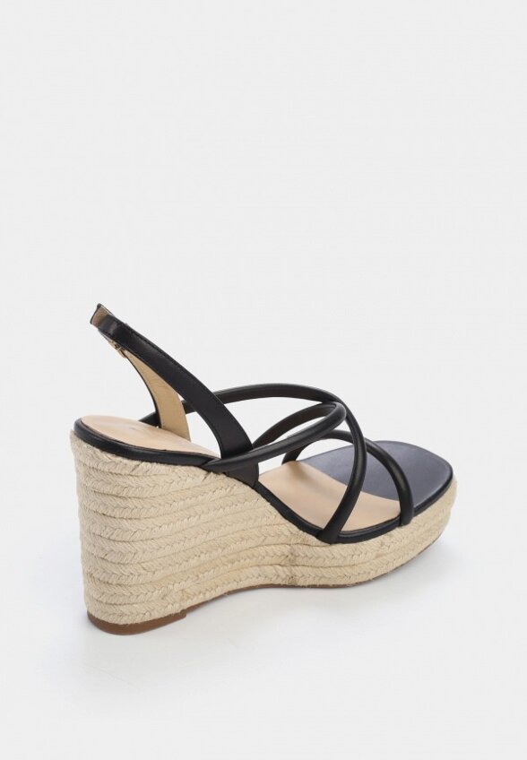 Босоножки Vitacci