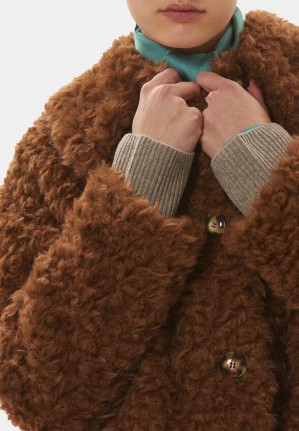 Шуба Tara Jarmon