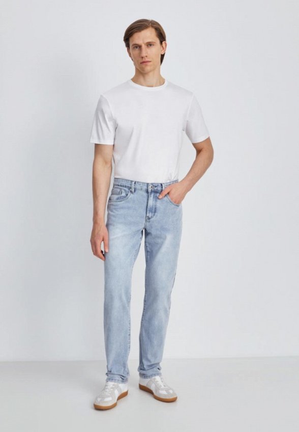 Джинсы Finn Flare