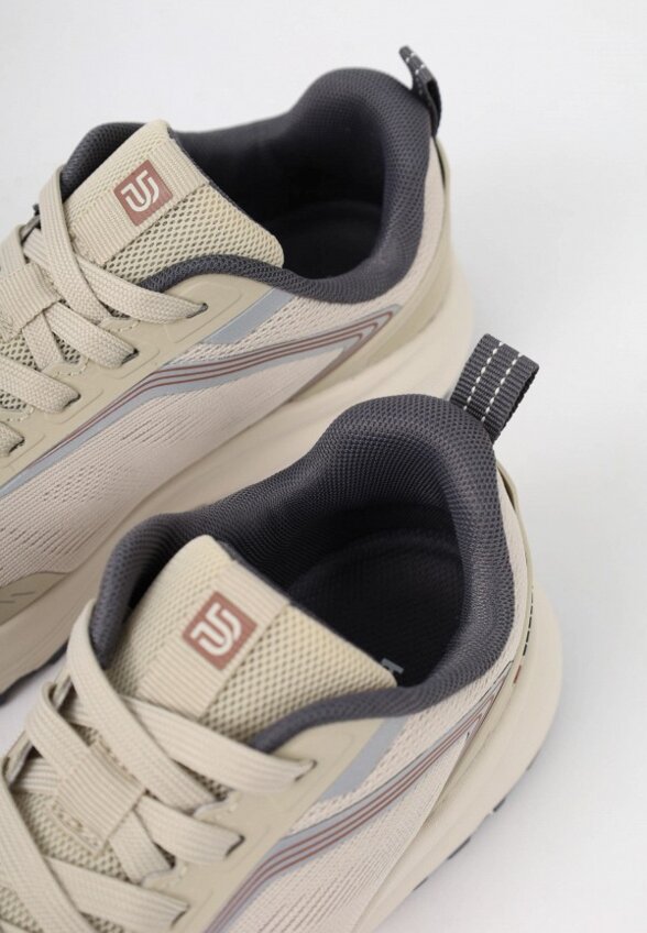 Кроссовки трекинговые Baasploa