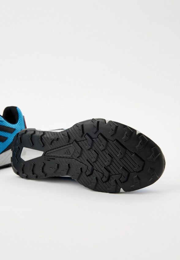 Кроссовки adidas