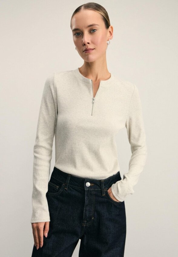 Джемпер Zarina