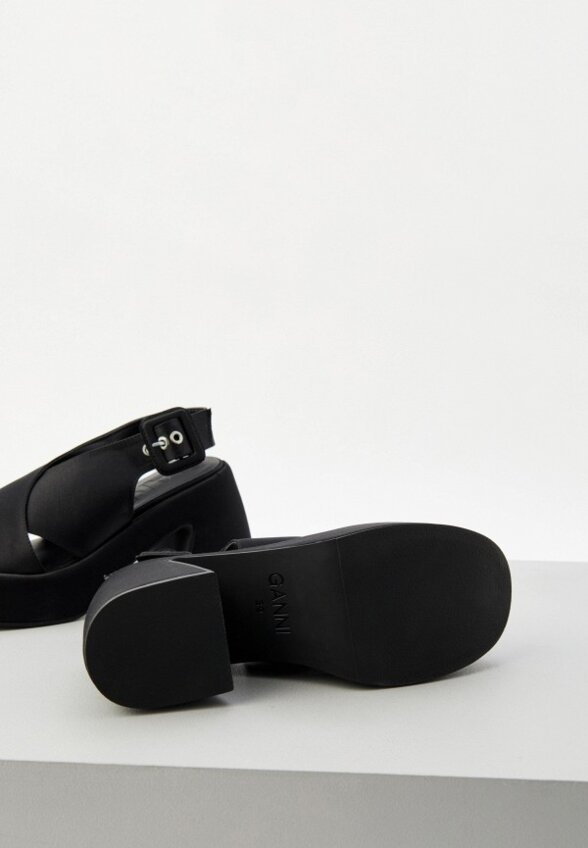 Босоножки Ganni