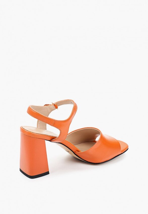 Босоножки Abricot