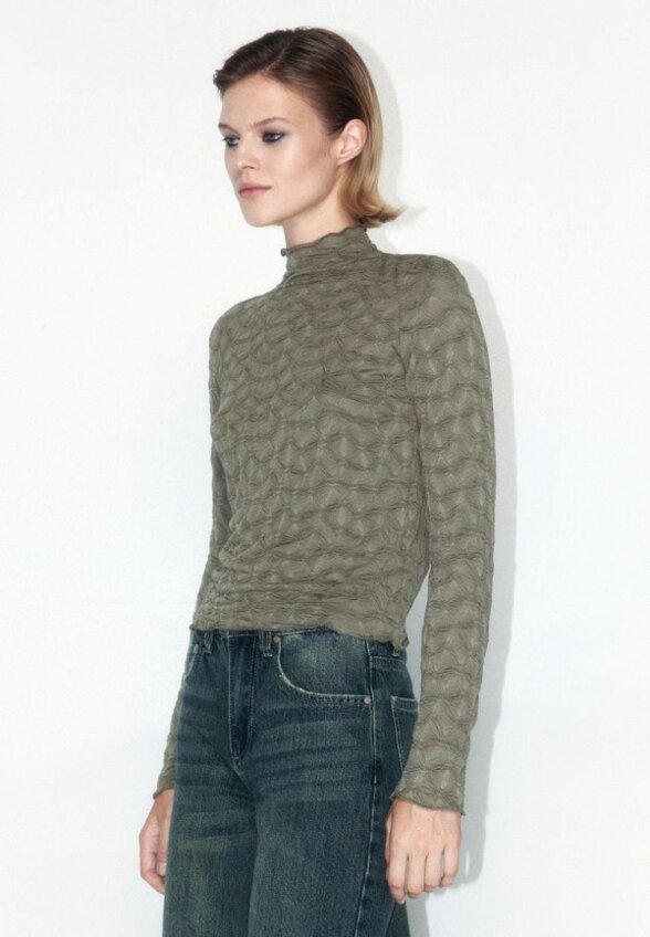 Лонгслив Befree