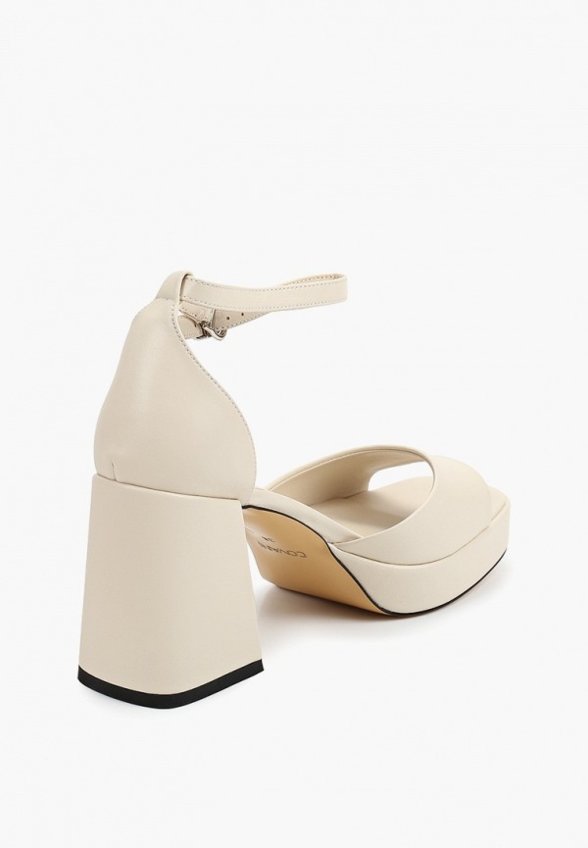 Босоножки Covani