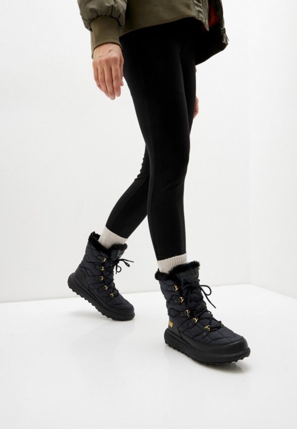 Дутики Helly Hansen