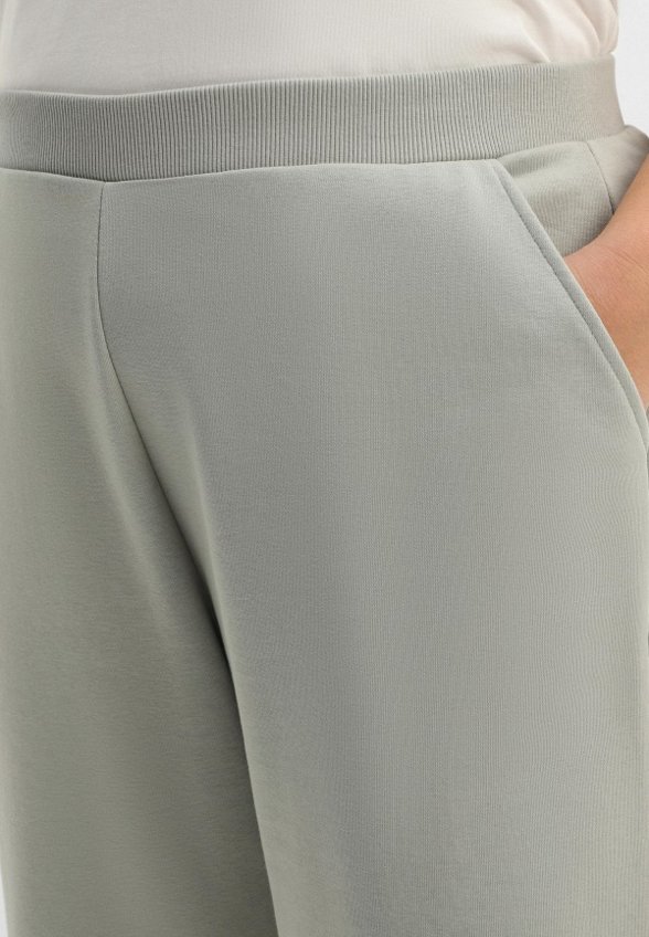 Брюки спортивные Donna D’oro