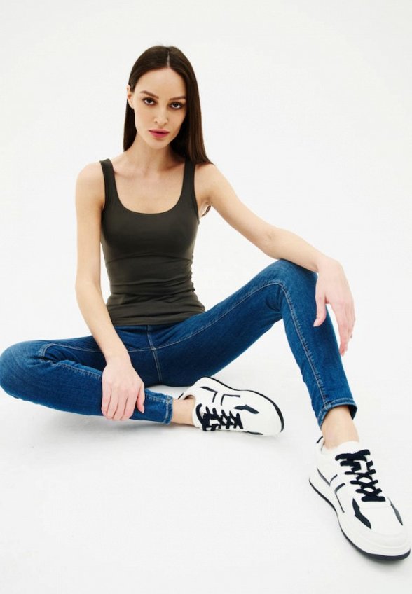 Майка спортивная Jolifashn