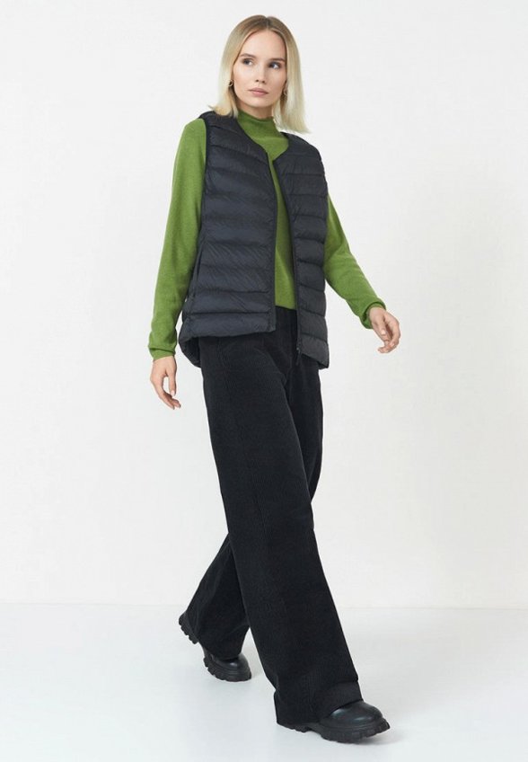 Жилет утепленный Baon