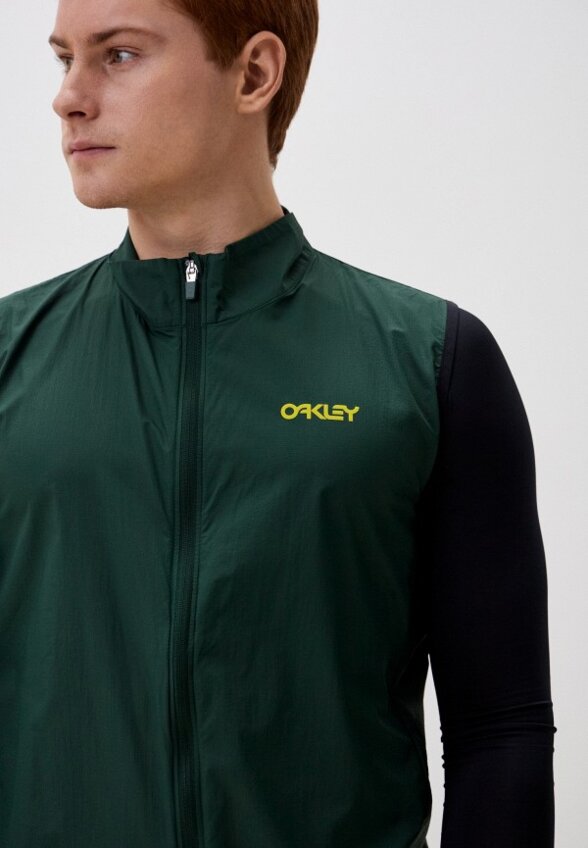 Жилет спортивный Oakley