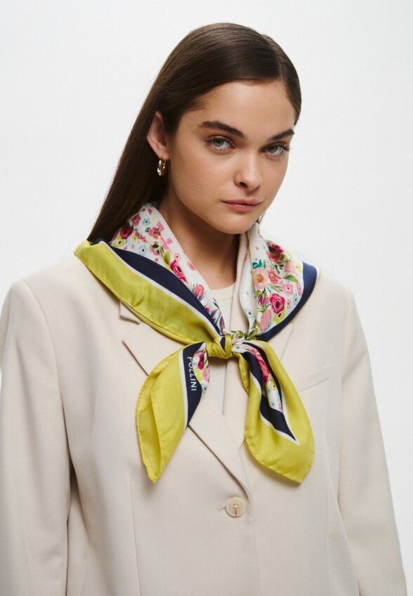 Платок Pollini