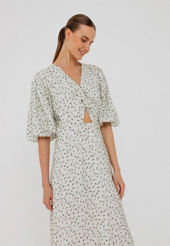 Платье N.O.M.I