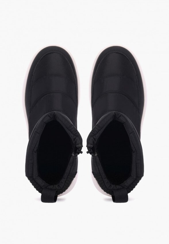 Дутики Instreet