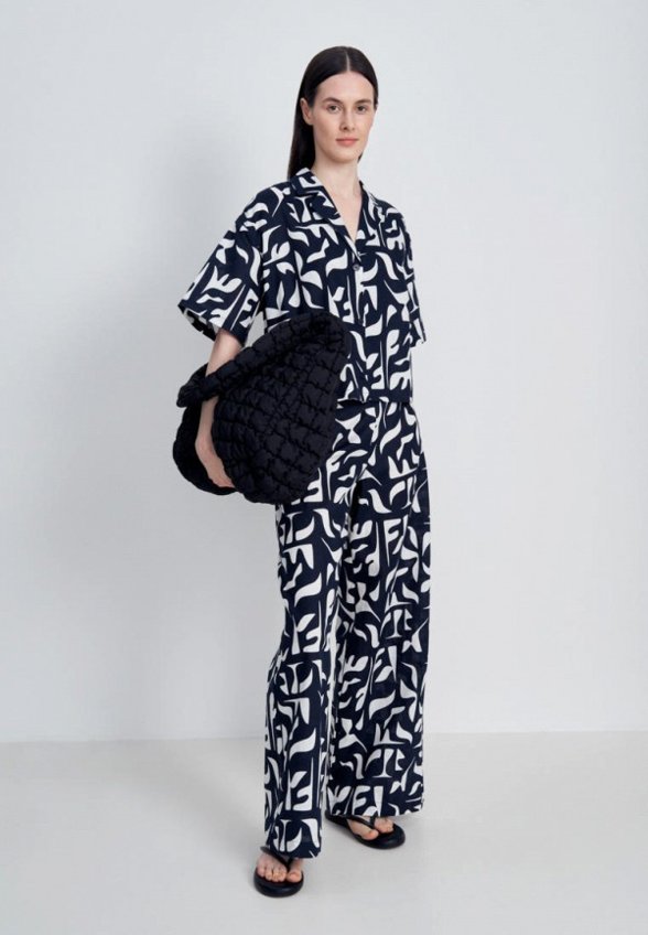 Брюки Finn Flare