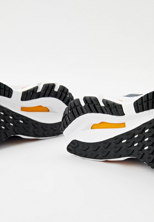 Кроссовки Mizuno