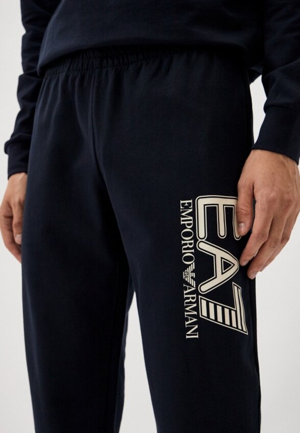 Брюки спортивные EA7