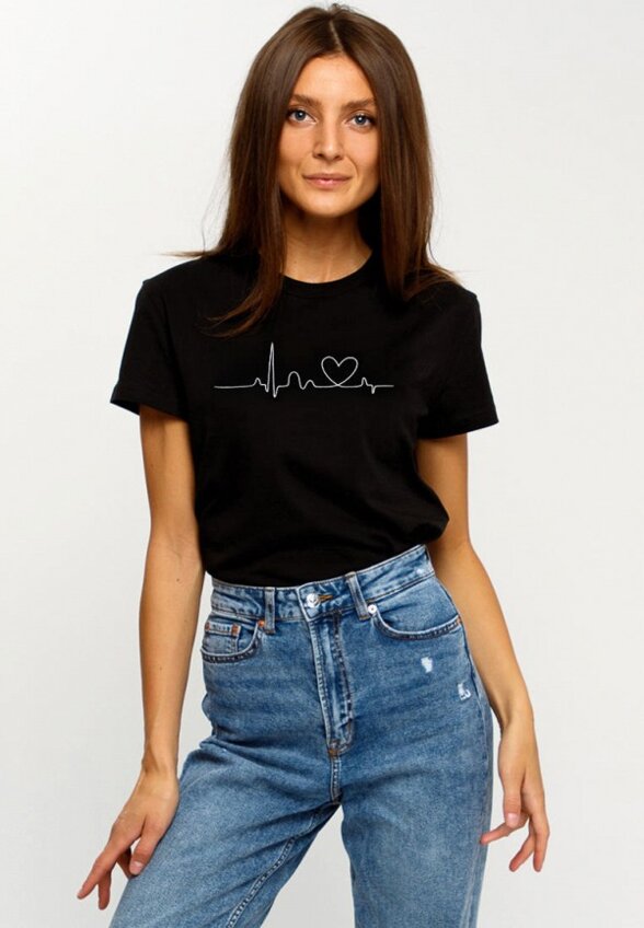 Футболка Апрель